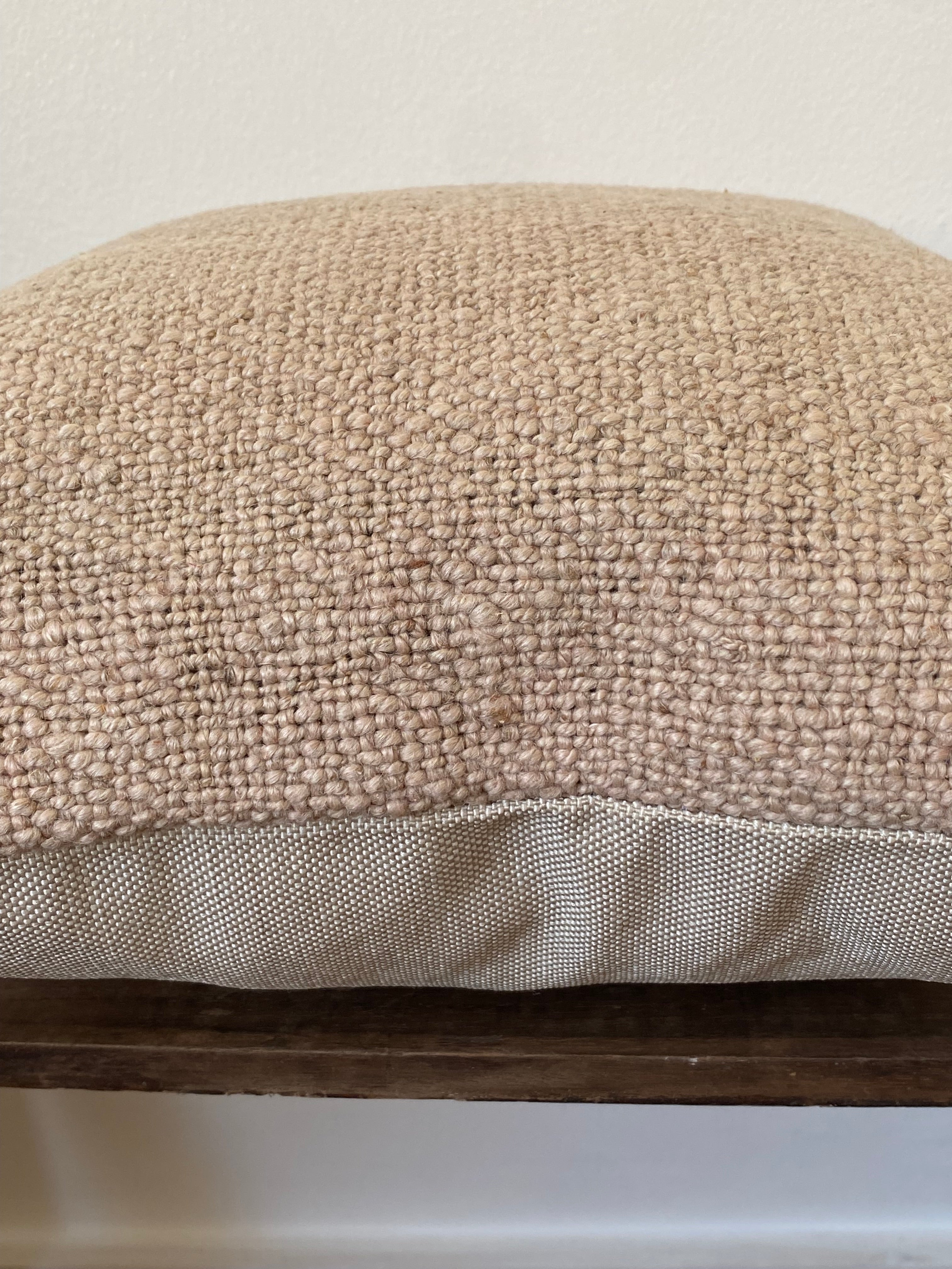 40x40 Neutral Vintage Turkish Kilim Pillow Cover – Beige Boho Rug Cushion