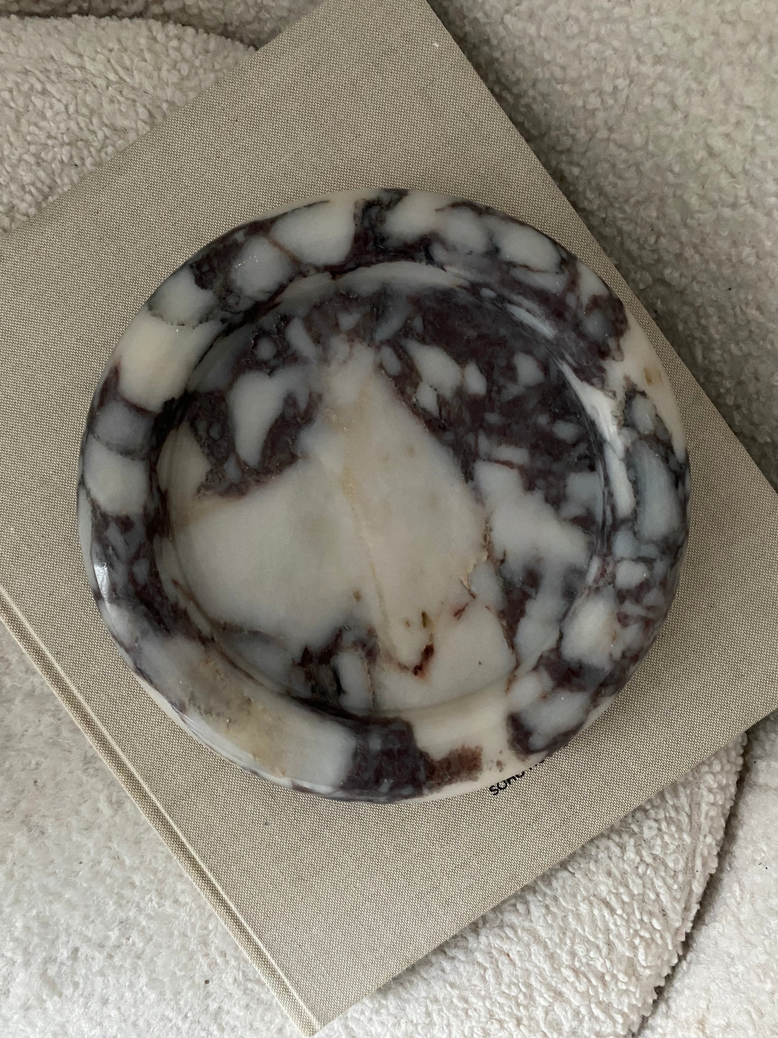 Italian Calacatta Viola Round Marble Tray