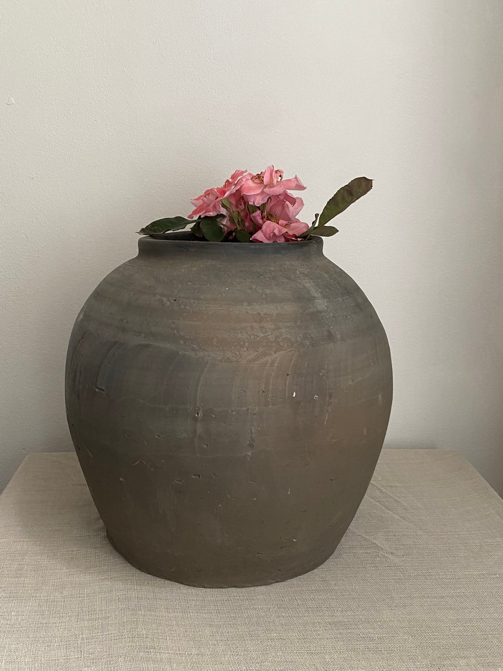 Eira Antique Terracotta Clay Pot