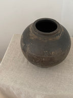 The Ashae Antique Black Clay Pot