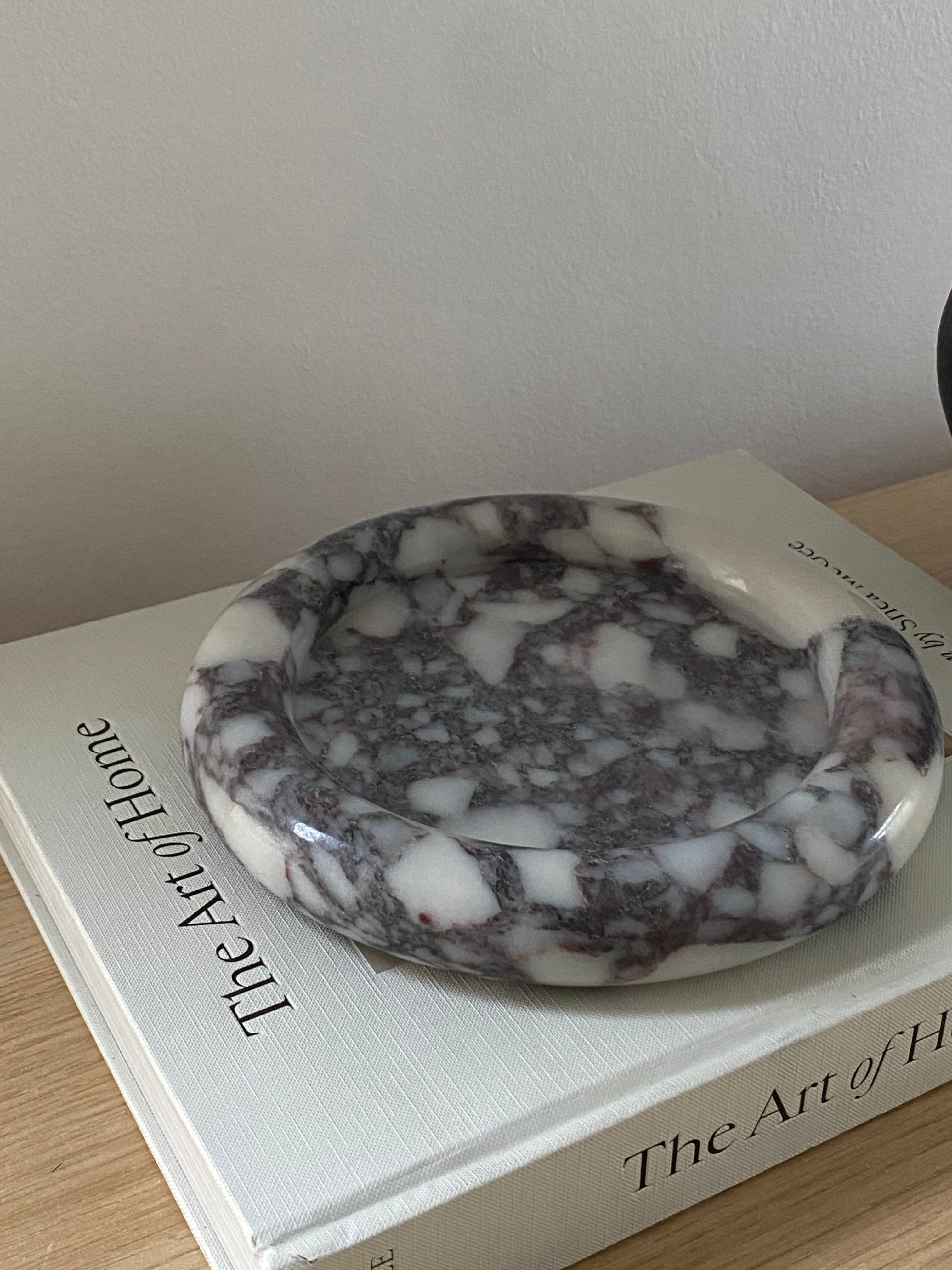 Italian Calacatta Viola Round Marble Tray
