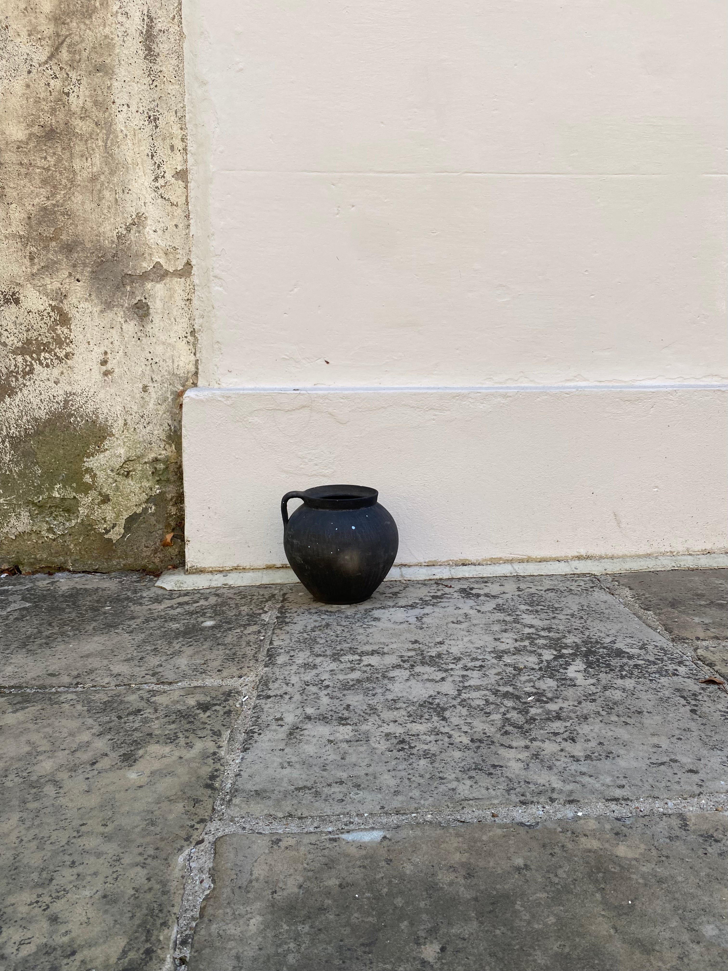 The Nyra Antique Black Clay Pot