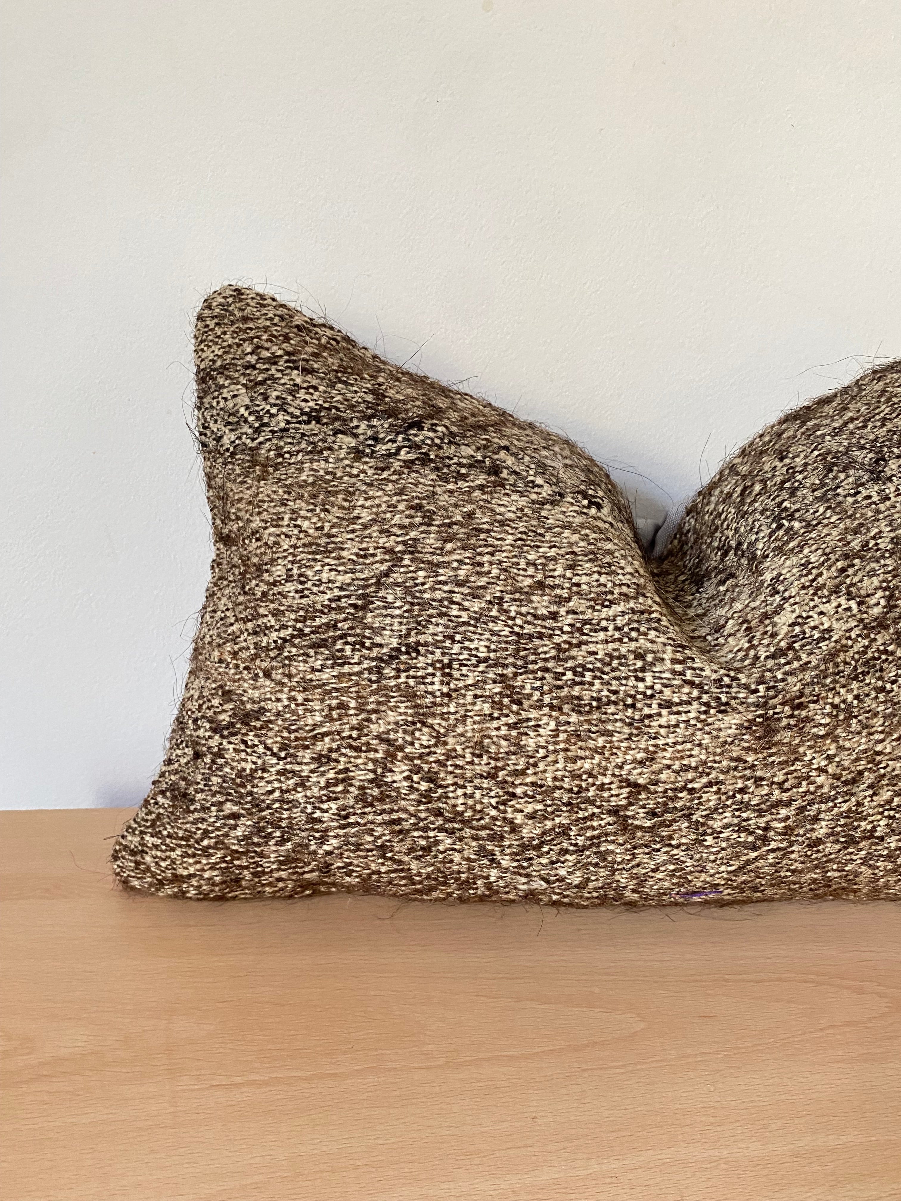 The Arin – Brown Vintage Turkish Kilim Lumbar Pillow Cover