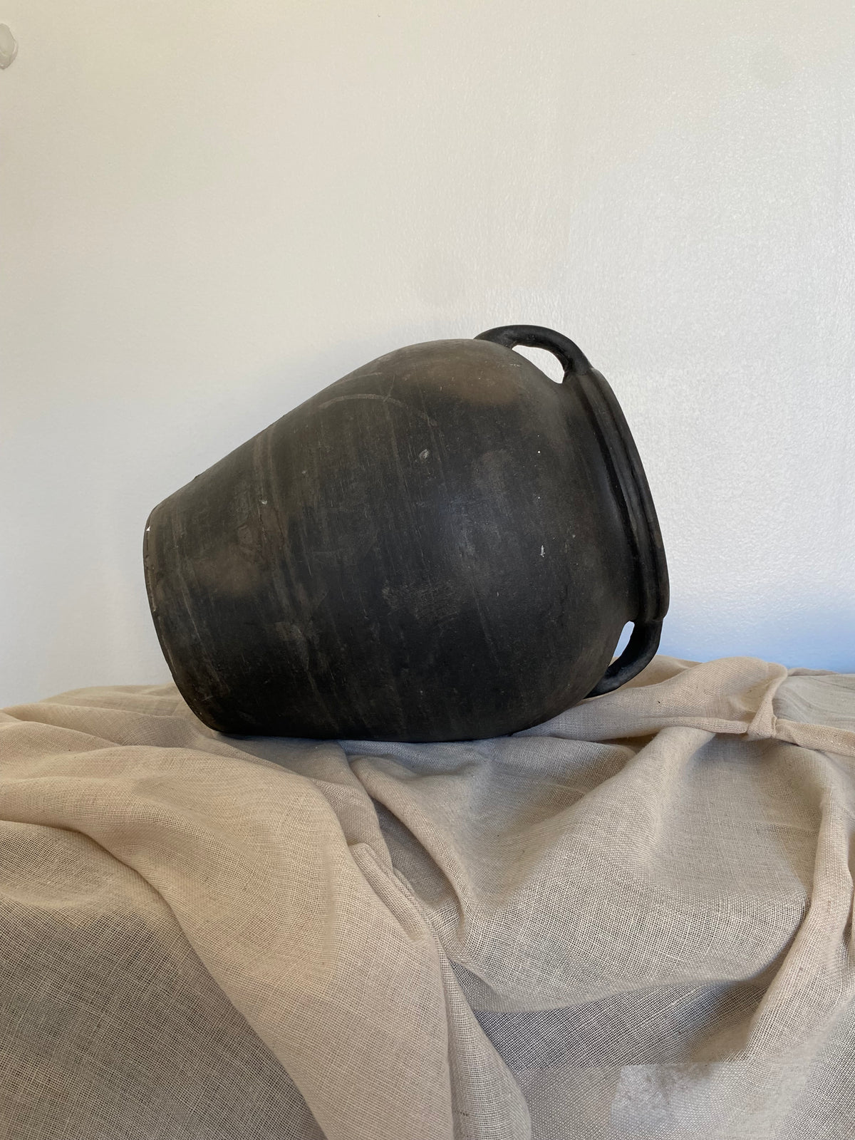 Audrey Black Earthenware Clay Pot | Antique Style