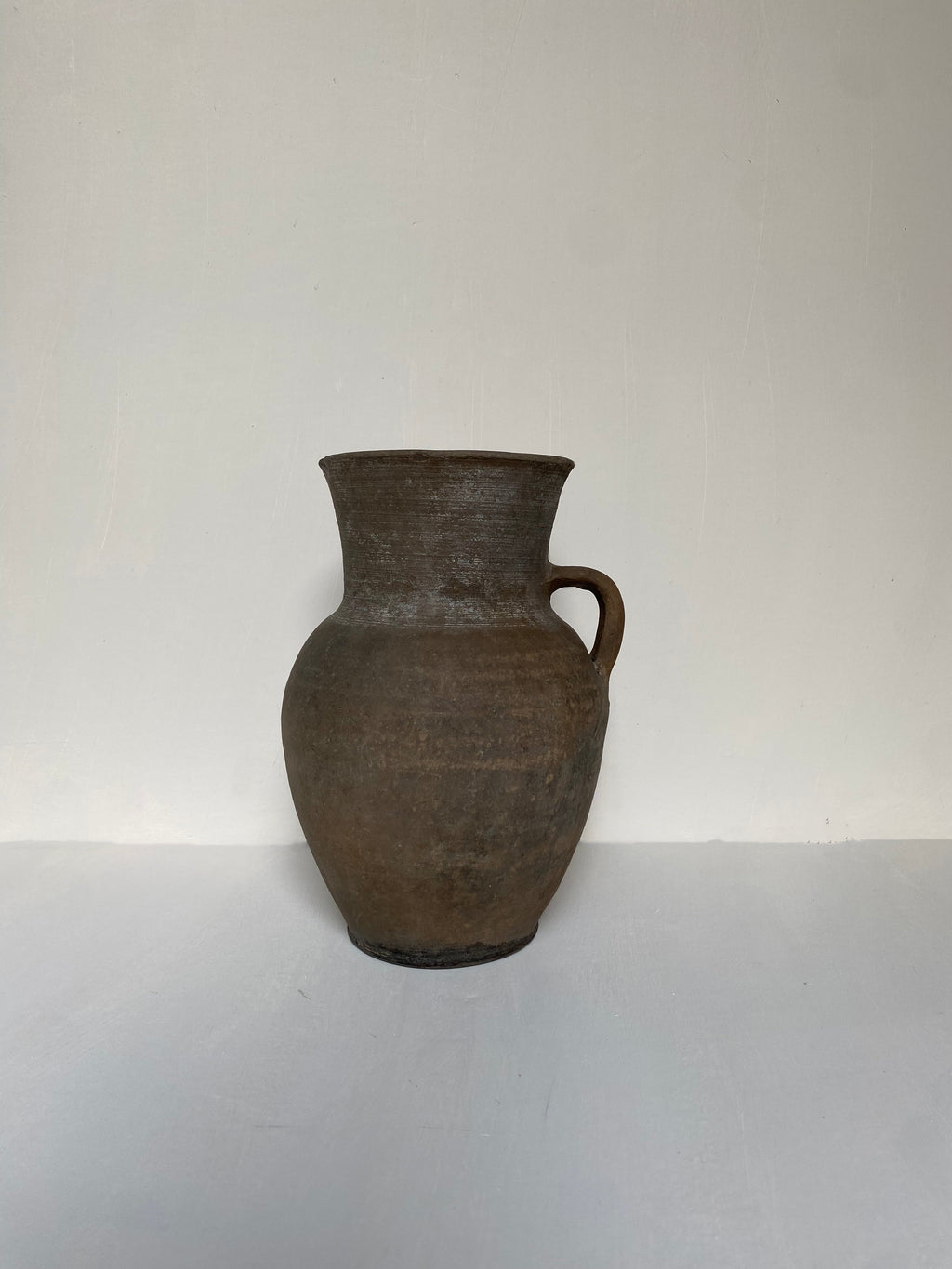 Milena Antique terracotta pot