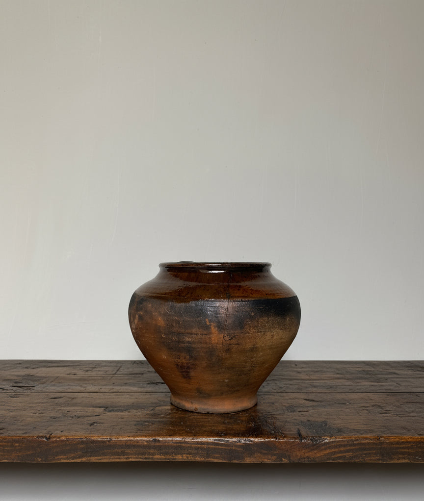 The Tereza Small Antique Clay Pot