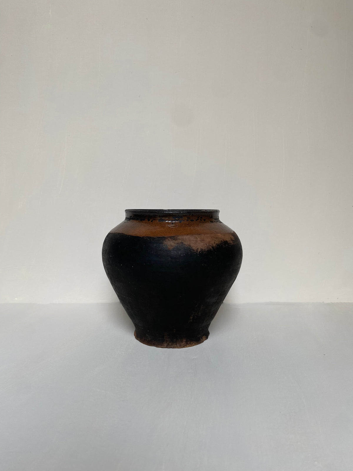 The Noura Black Antique Clay Pot