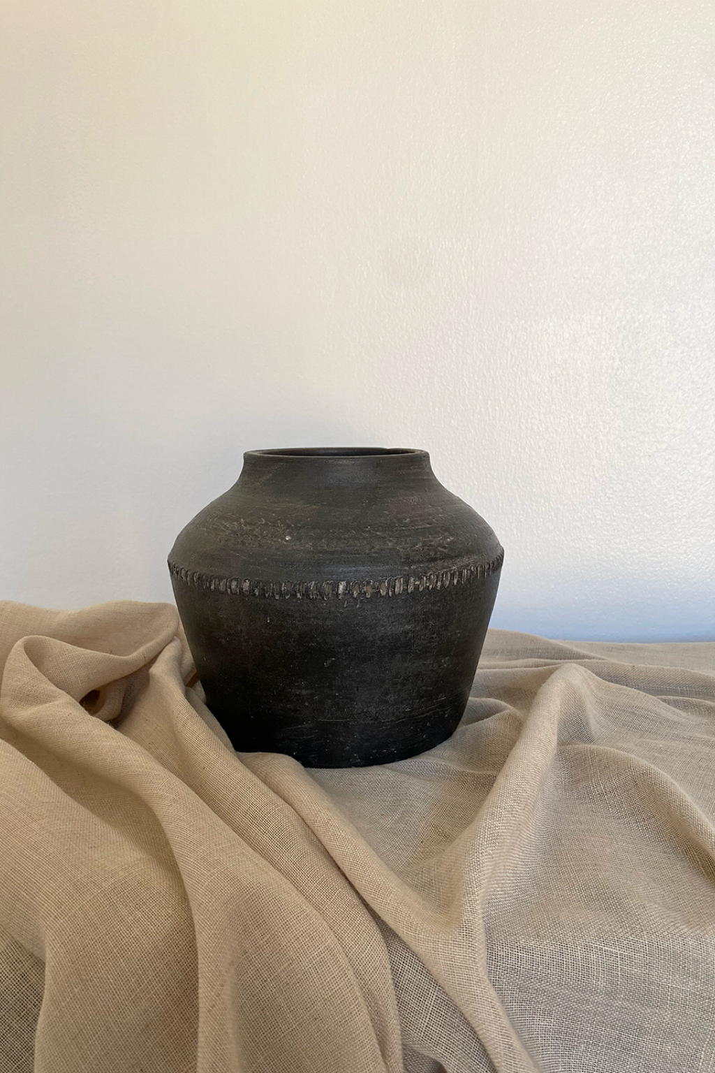 Handcrafted black small clay pot terracotta vase with aged finish